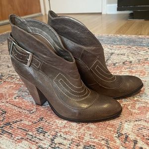 Bandit Heeled Ankle Booties